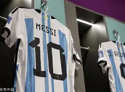 南宫28-包含赛后本菲卡更衣室发声赛后巴黎圣日耳曼调整名单以备欧超杯，连对手都承认：国际比赛日里尔备战中超的词条